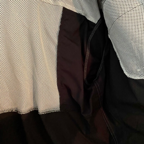 Black Light-weight Button Up Collared Long Sleeve Sports Top - Picture 7 of 11